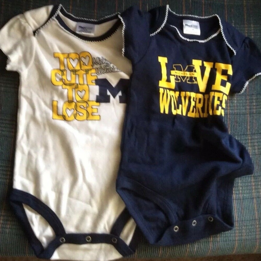 NEW 2 Baby Girl 12 Months Michigan Onesies outfits